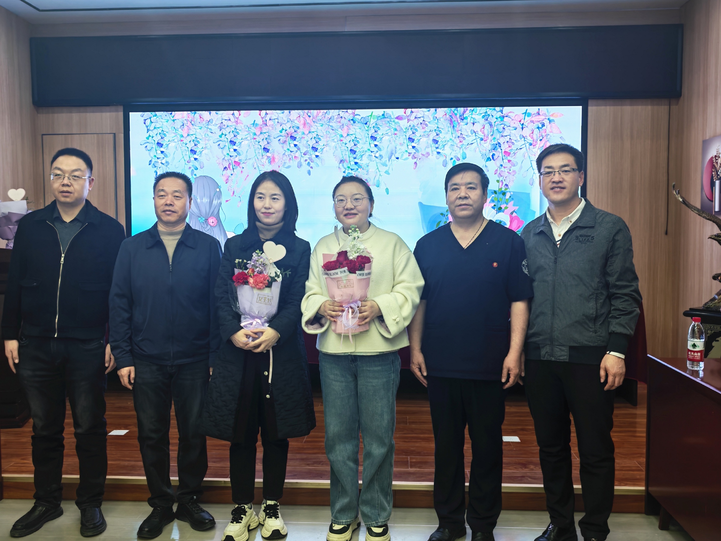 民进固原市直支部举办庆祝“三八”国际妇女节活动2.jpg
