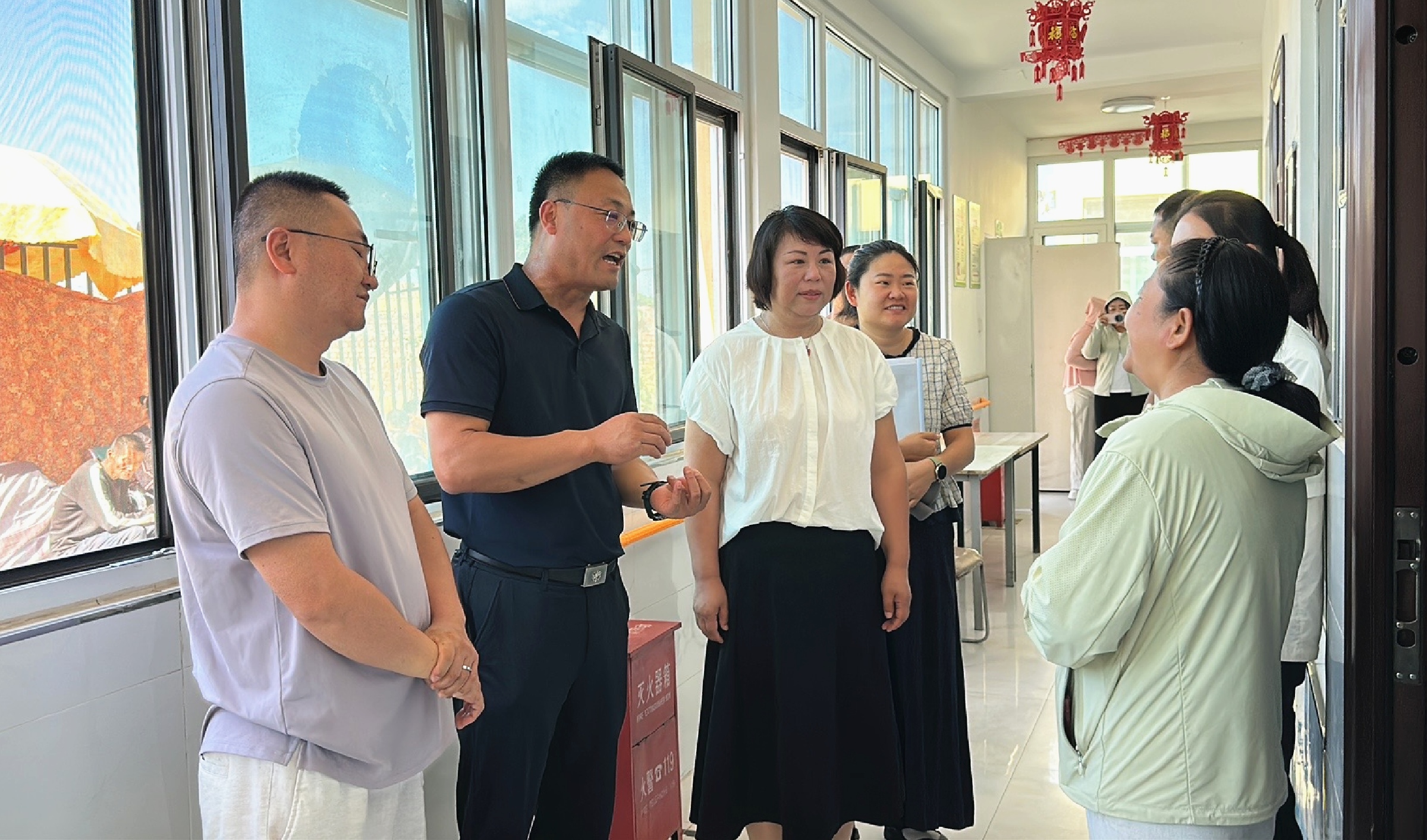 民进银川市委会联合爱心企业开展爱心捐赠活动2.jpg