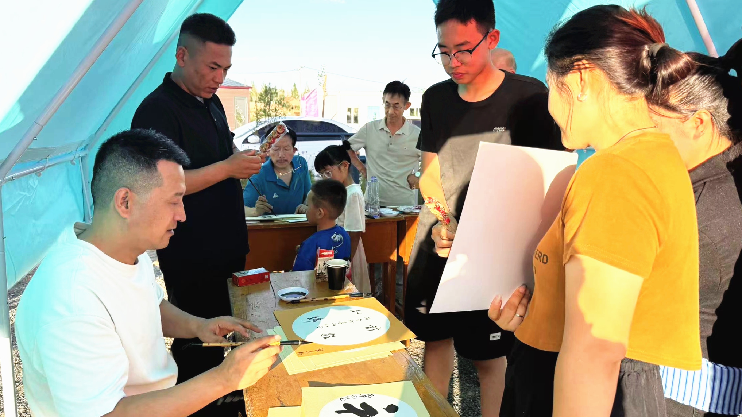 民进中宁县委员会开展文化健康惠民服务活动1.jpg