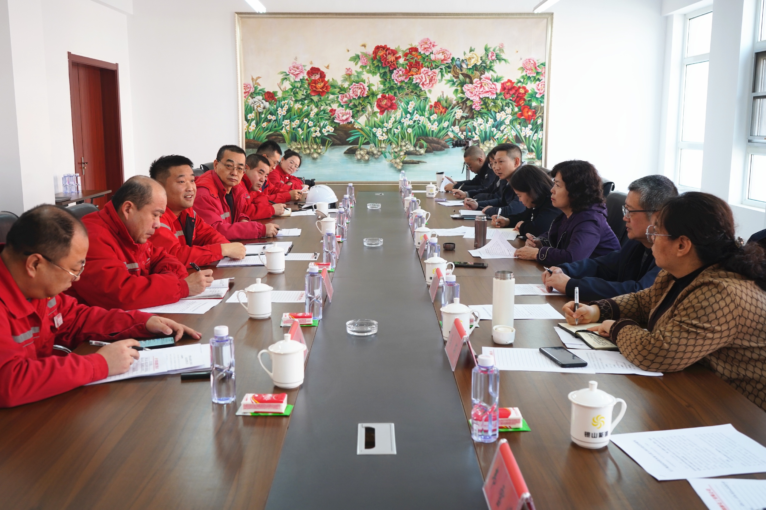 民进宁夏区委会开展“关于规范民间资本参与重大项目建设”专题调研.jpg