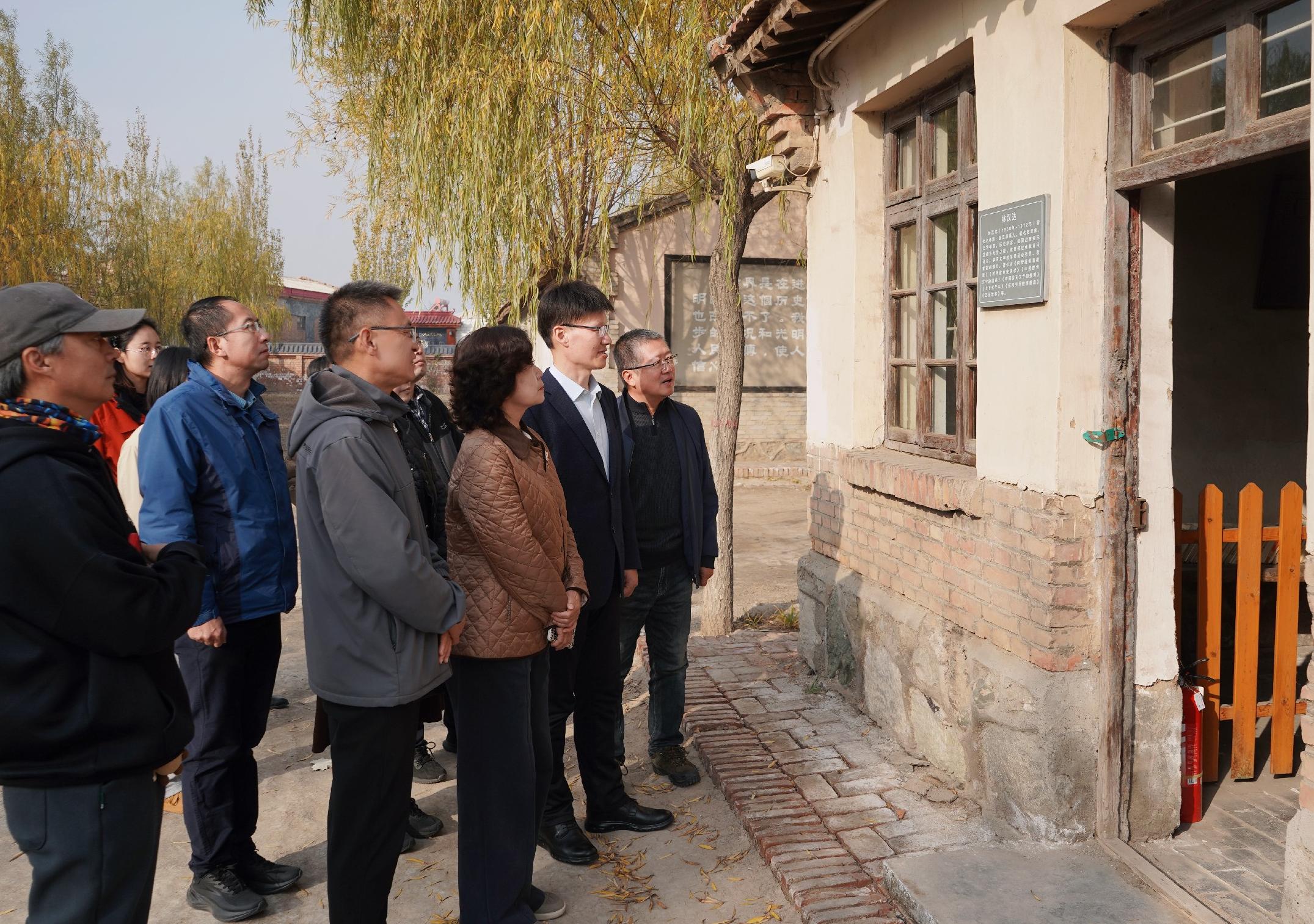 民进宁夏区委会赴石嘴山市开展会史学习教育2(1).jpg 民进宁夏区委会赴石嘴山市开展会史学习教育2(1).jpg